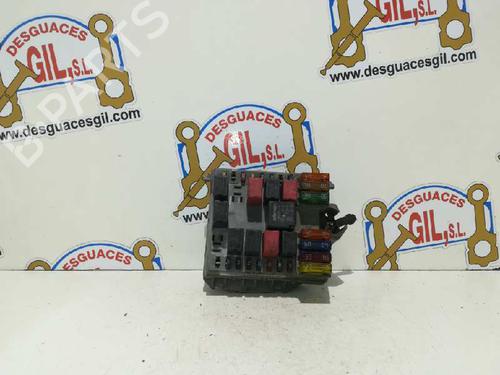 Used Fuse box FIAT PUNTO (188_) 1.9 DS 60 (188.031, .051, .231, .251) (60 hp) 20798908