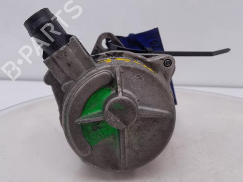Used Vacuum pump VOLVO V40 Estate (645) 1.9 DI (95 hp) 28961328