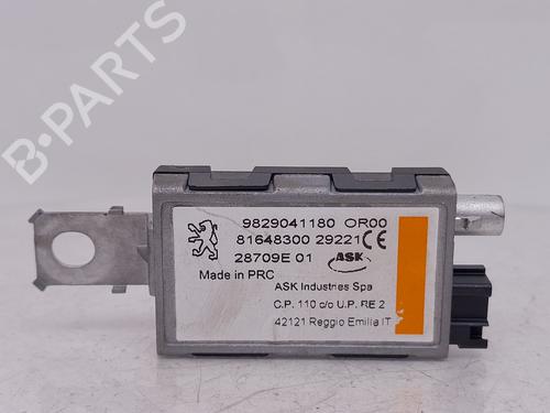 Used Electronic module PEUGEOT 5008 II (MC_, MJ_, MR_, M4_) 1.2 THP (MRHNYH, MRHNYW, MRHNSJ, MRHNSU, MRHNSM) (131 hp) 31091486