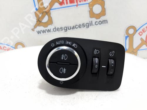 Used Headlight switch OPEL CORSA E (X15) [2014-2025]  20746673