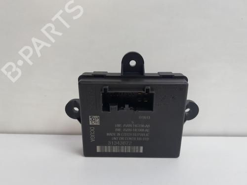 Used Comfort control module Comfort control module VOLVO V60 I (155) D3 / D4 (163 hp) 36503001 36503001