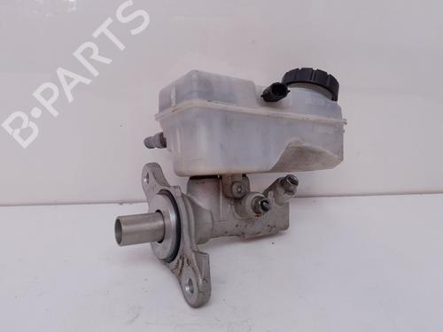 Used Brake master cylinder RENAULT CLIO IV (BH_) [2012-2021]  27468449