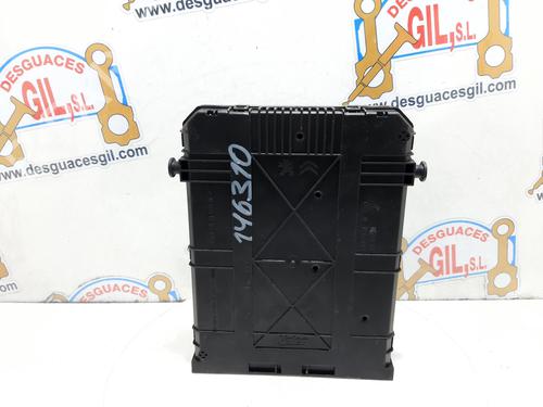 Fuse box PEUGEOT 208 I (CA_, CC_) 1.5 BlueHDI 100 | BP21828471E1 