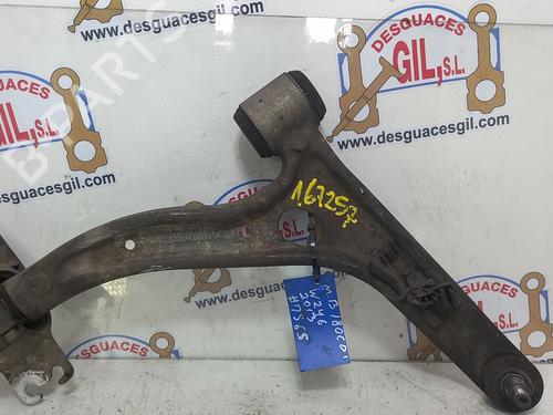 Used Right front suspension arm MERCEDES-BENZ B-CLASS Sports Tourer (W246, W242) B 180 CDI / d (246.212) (109 hp) 27285063