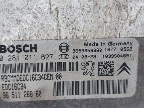Engine control unit (ECU) PEUGEOT 307 SW (3H) | BP31043804M57