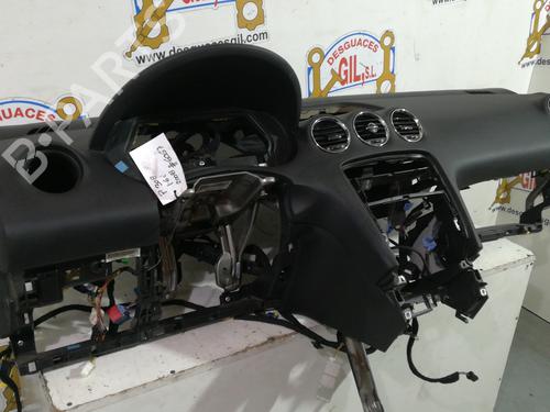 Dashboard PEUGEOT 308 I (4A_, 4C_) 1.6 16V | BP20749941C46 