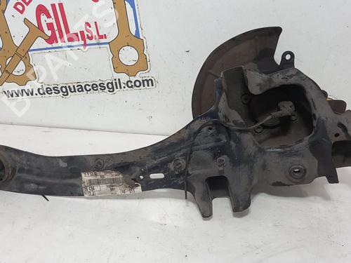 Used Right rear steering knuckle FORD FOCUS C-MAX (DM2) [2003-2007]  20769840
