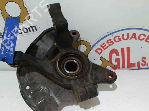 Used Left front steering knuckle KIA CARENS I (FC) 1.8 i (110 hp) 20783156
