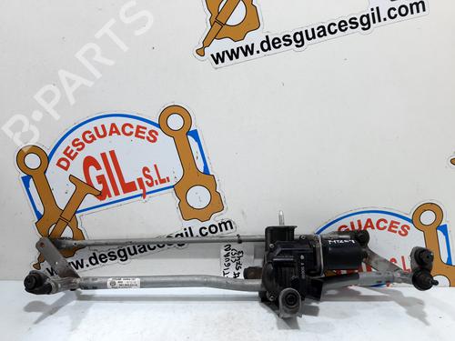 Used Front wiper motor VW TIGUAN (5N_) 2.0 TDI (110 hp) 20754236