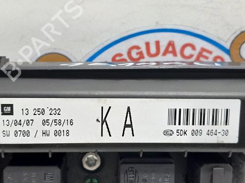 Fuse box OPEL ASTRA H (A04)  | BP20760423E1 