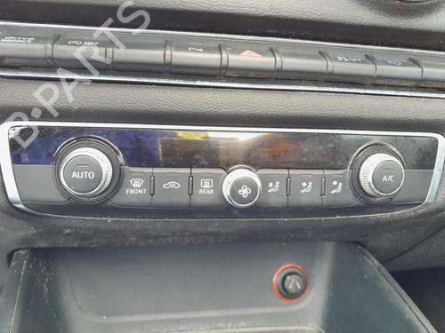 AC-Styringsenhed/Manøvreenhed AUDI A3 (8V1, 8VK) 2.0 TDI (150 hp) 30300390