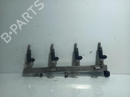 Used Injection rail BMW 3 Compact (E46) 316 ti (115 hp) 25747291