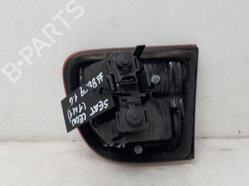Right taillight SEAT LEON (1M1) | BP31320492C35
