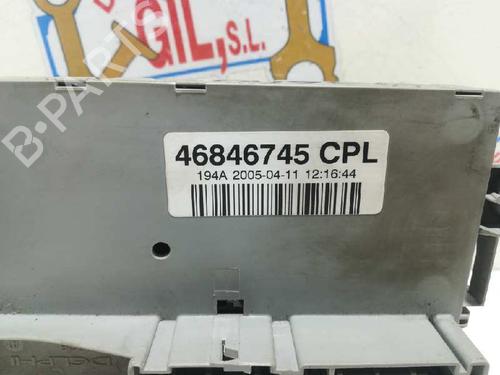 Fuse box FIAT CROMA (194_) 1.9 D Multijet (194AXB1B) | BP20729304E1 