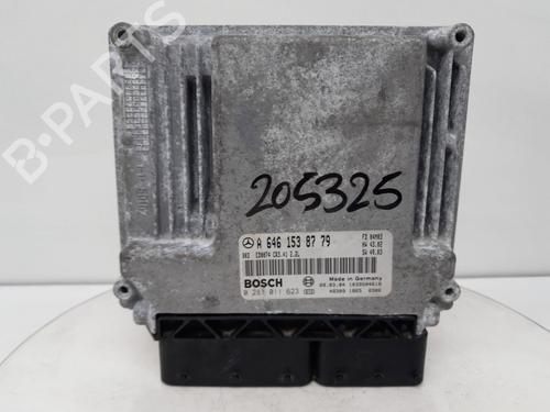 Used Engine control unit (ECU) Engine control unit (ECU) MERCEDES-BENZ E-CLASS (W211) E 220 CDI (211.006) (150 hp) 34133806 34133806