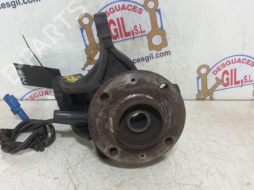 Used Left front steering knuckle PEUGEOT 208 I (CA_, CC_) 1.4 HDi (68 hp) 20756225