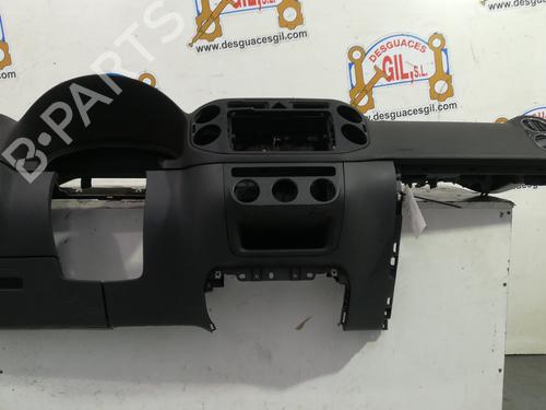 Dashboard VW GOLF PLUS V (5M1, 521)  | BP20758640C46 