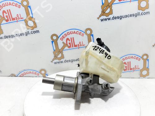Used Brake master cylinder BMW 1 (E87) 120 d (177 hp) 20813076
