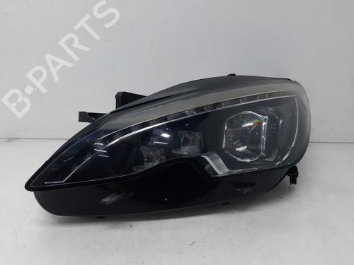 Used Left headlight PEUGEOT 308 III (FB_, FH_, FP_, F3_, FM_) [2021-2026]  31571833