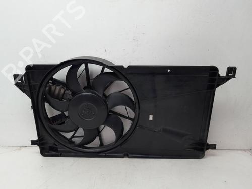 Used Radiator fan FORD FOCUS II Saloon (DB_, FCH, DH) [2005-2025]  31068352