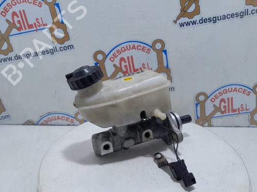 Brake master cylinder KIA SORENTO I (JC) 2.5 CRDi 4WD | BP20776852M77 