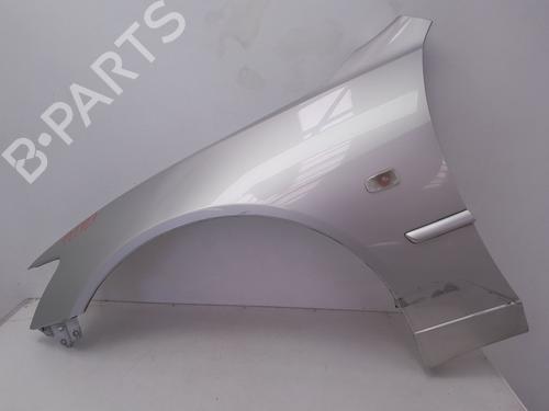 Used Left front fenders LEXUS IS I (_E1_) 200 (GXE10) (155 hp) 31051264