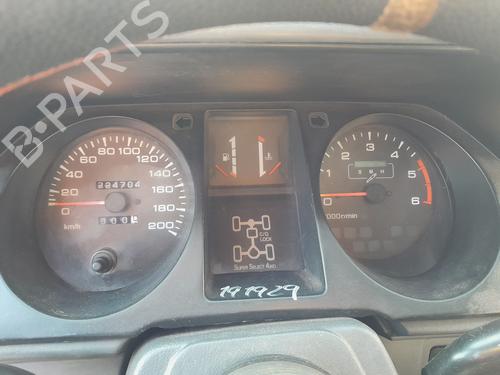 Kombinert Instrument MITSUBISHI PAJERO II (V3_W, V2_W, V4_W, V5_W) 2.8 TD (V46W, V26W) (125 hp) 29636270
