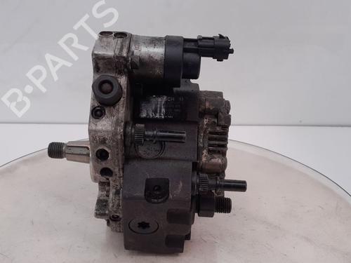 Used Injection pump RENAULT MEGANE II Saloon (LM0/1_) 1.9 dCi (LM0G, LM1G, LM2C) (120 hp) 26961836