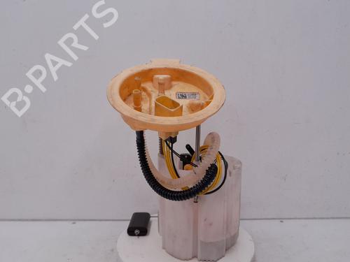 Used Fuel pump BMW 1 (F40) 118 d (150 hp) 25380174