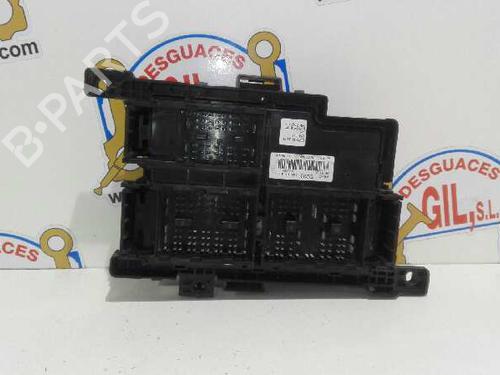 Fuse box KIA CARENS III MPV (UN) 2.0 CRDi 140 | BP20793461E1 