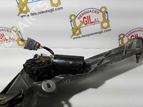 Used Front wiper motor MERCEDES-BENZ S-CLASS (W220, V220) [1998-2005]  20774397