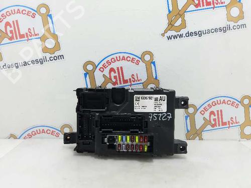 Zekeringkast OPEL CORSA D (S07) [2006-2015]  20728919
