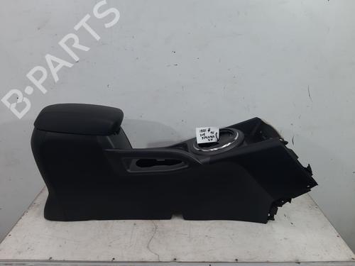 Used Armrest / Center console KIA SPORTAGE III (SL) 1.6 GDI (135 hp) 25823595