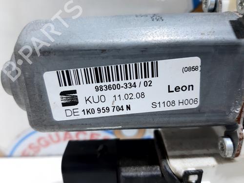 Rear right window mechanism SEAT LEON (1P1) 2.0 TDI | BP20795341C25 