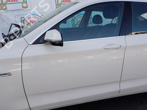 Used Left front door BMW 5 Gran Turismo (F07) 520 d (184 hp) 31015605