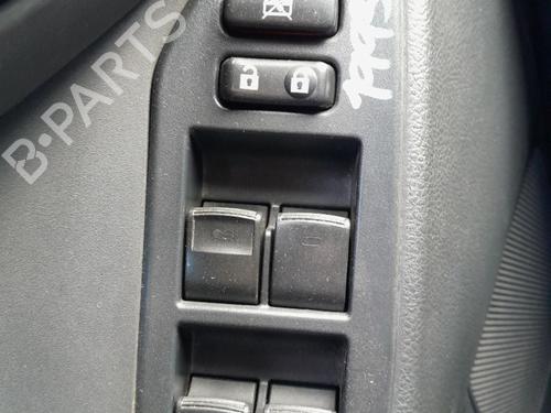 Venstre fortil elrude kontakt TOYOTA VERSO (_R2_) 1.6 D4-D (WAR20_) (112 hp) 30905958