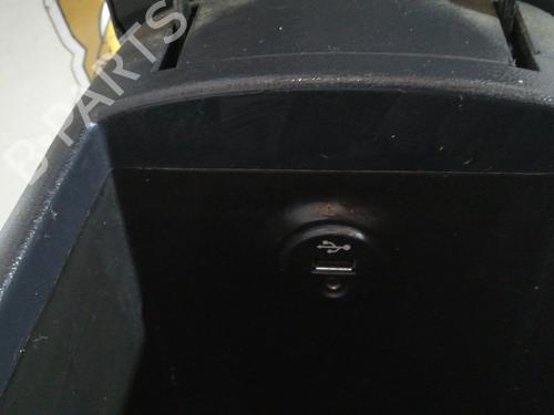 Armrest / Center console NISSAN QASHQAI / QASHQAI +2 I (J10, NJ10, JJ10E) 1.5 dCi | BP20749543I20 