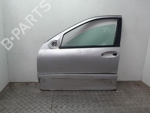 Dør venstre fortil MERCEDES-BENZ C-CLASS (W203) C 220 CDI (203.006) (136 hp) 25774493