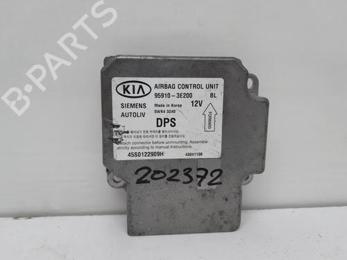 Used ECU airbags ECU airbags KIA SORENTO I (JC) 2.5 CRDi 4WD (140 hp) 34132290 34132290