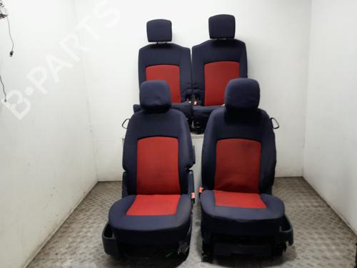 Sæde sæt PEUGEOT 1007 (KM_) 1.4 (75 hp) 31279181