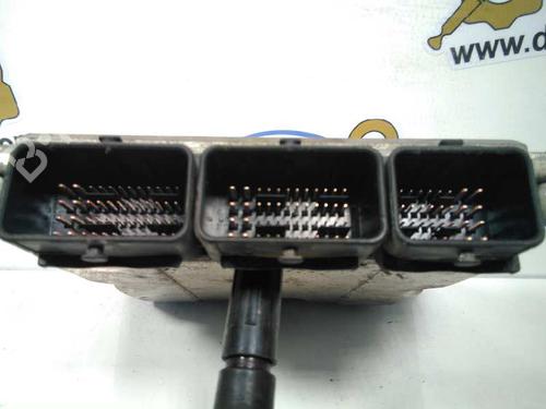 Engine control unit (ECU) RENAULT MASTER II Van (FD)  | BP21006847M57 