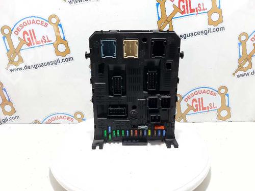 Fuse box CITROËN C5 III (RD_) | BP20733025E1