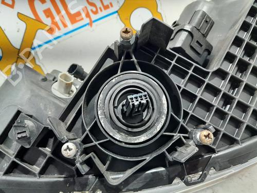 Right headlight HONDA ACCORD VIII Estate (CW) 2.2 i-DTEC (CW3) | BP20764002C29 