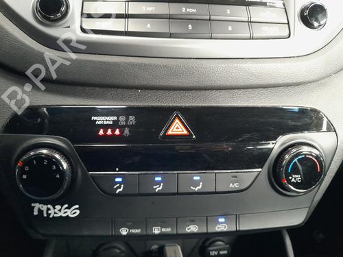 Used Climate control HYUNDAI TUCSON (TL, TLE) 1.6 GDi (132 hp) 31631102