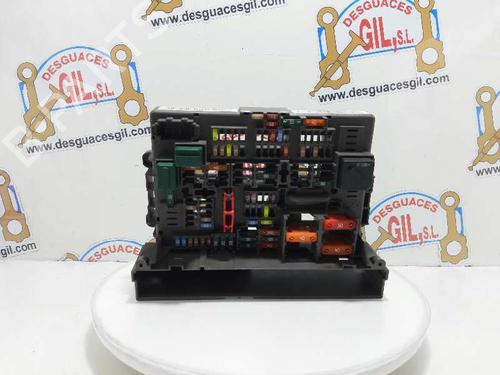 Used Fuse box BMW 1 (E87) 120 d (177 hp) 20729014