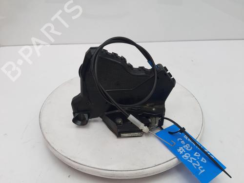 Used Front right lock TOYOTA AVENSIS (_T25_) 2.2 D-4D (ADT251_, ADT251R) (150 hp) 27379597