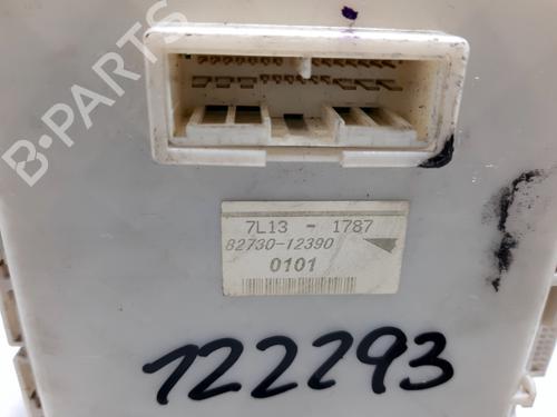 Fuse box TOYOTA COROLLA Saloon (_E15_) 1.4 D-4D (NDE150) | BP20744457E1 