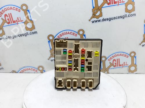 Fuse box RENAULT MEGANE III Hatchback (BZ0/1_, B3_) 1.5 dCi | BP20740437E1 