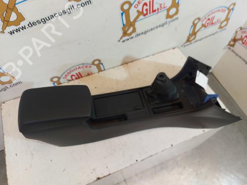 Armrest / Center console MAZDA 3 Saloon (BK) 1.6 DI Turbo (BK12Y) | BP20746911I20 