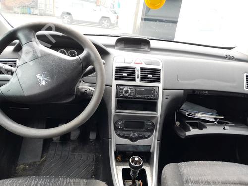 Left mirror PEUGEOT 307 (3A/C) 1.6 16V | BP20770956C26 